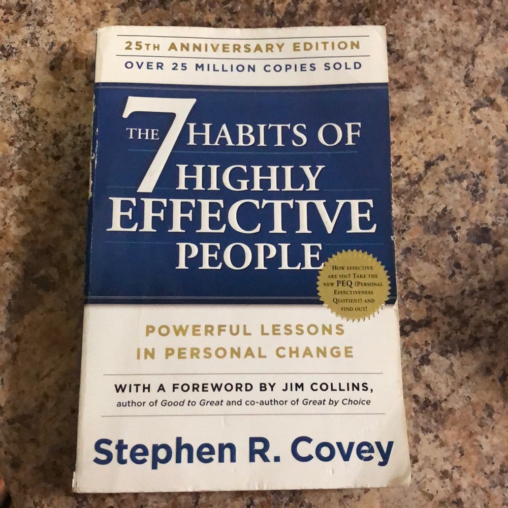 The 7 Habits of Highly Effective People paperback book by Stephen R Covey